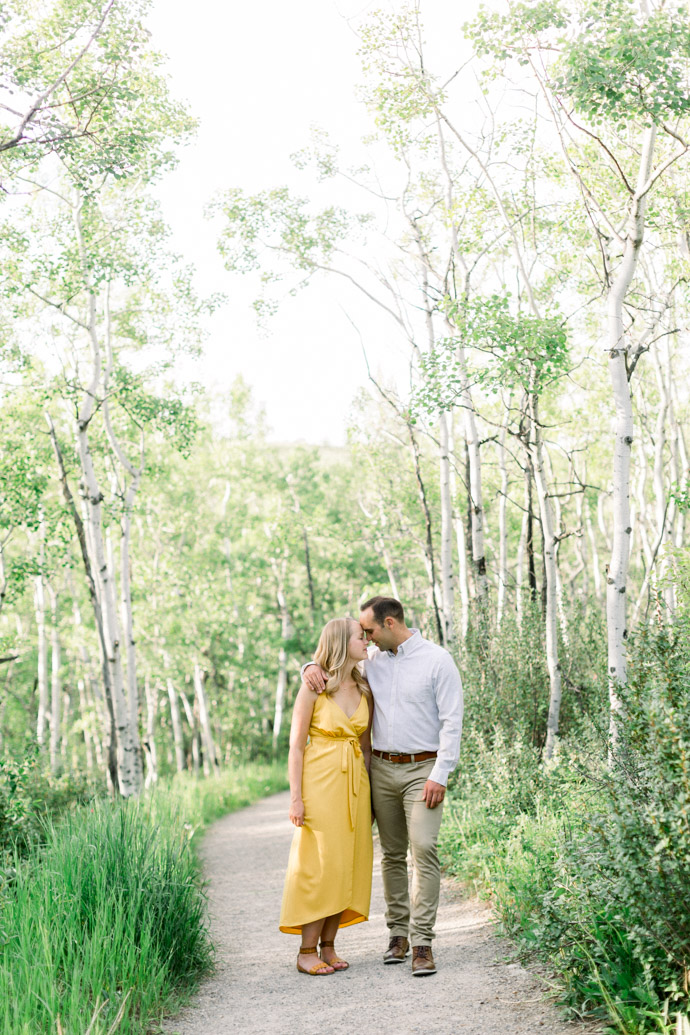 summer engagement session in calgary