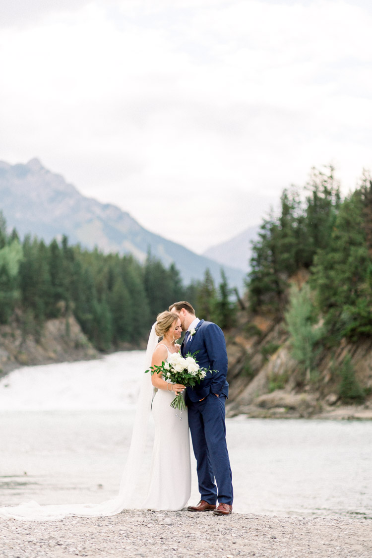 Summer Fairmont banff springs wedding