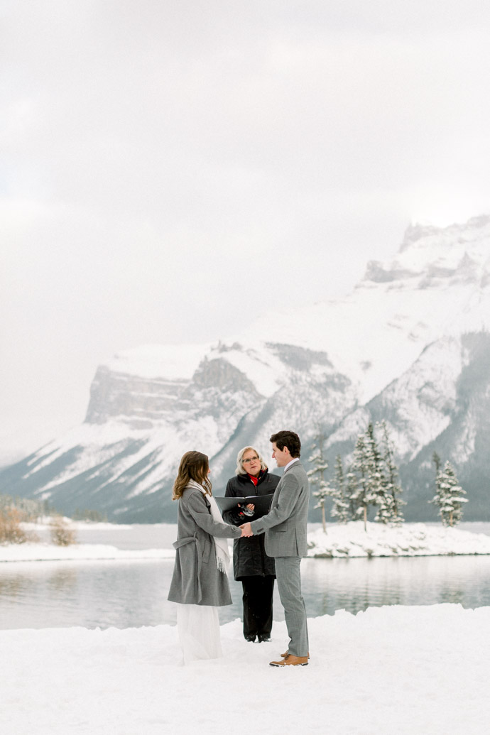 Mountain elopement photographer