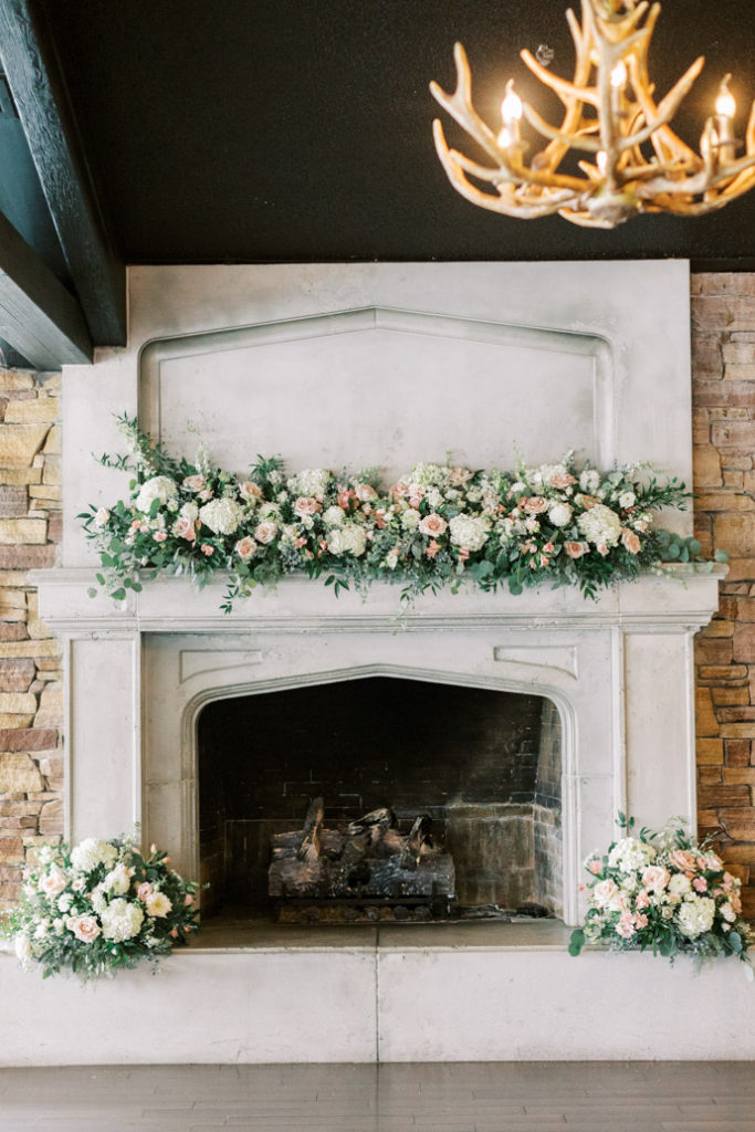 the lake house mantle