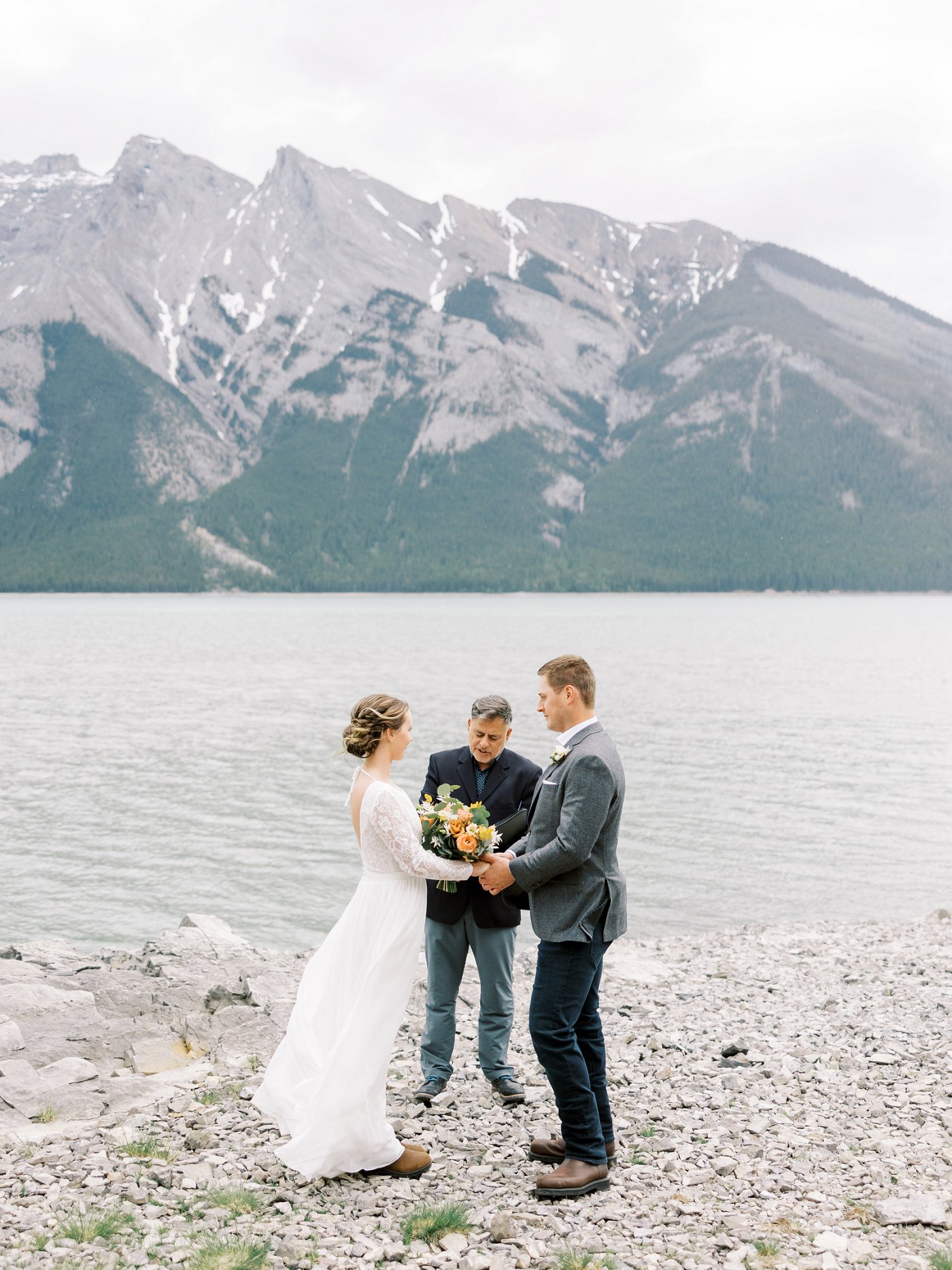 Banff elopement at Lake Minnewanka